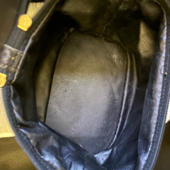 Fendi | Vintage Pequin Collapsible Zippered Makeup Vanity Case Bag - Picture 8 of 12